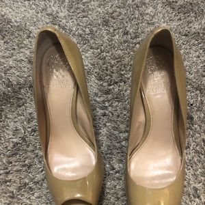 Vince Camuto Tan heels